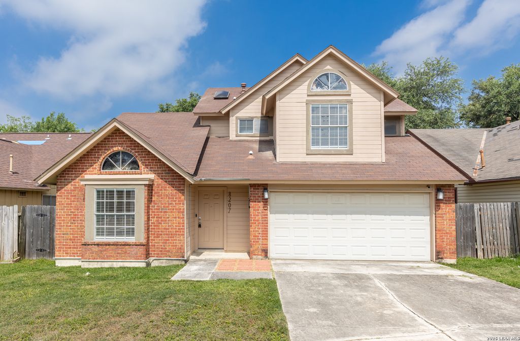 8207 Middle Pt, San Antonio, TX 78250