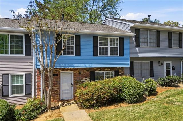 393 Promenade Court SW, Marietta, GA 30064