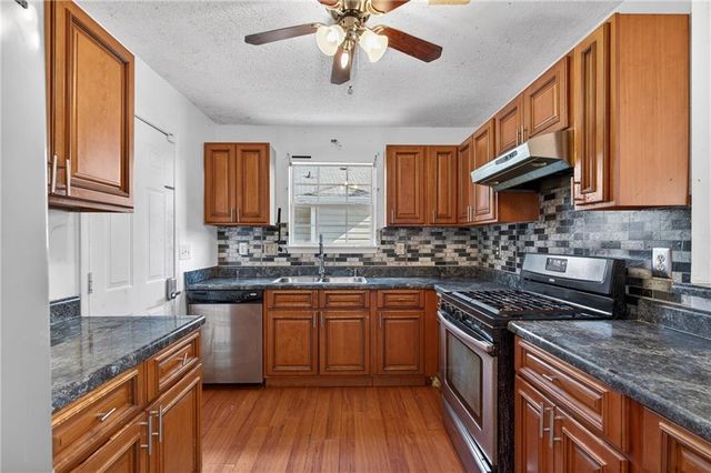 2181 Boone Place, Snellville, GA 30078