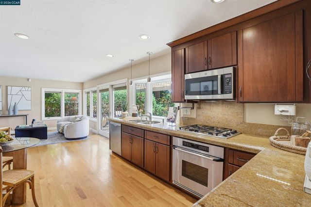 3140 Thistledown Ct, Pleasanton, CA 94588