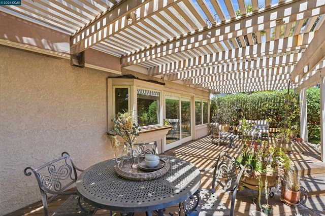 3140 Thistledown Ct, Pleasanton, CA 94588