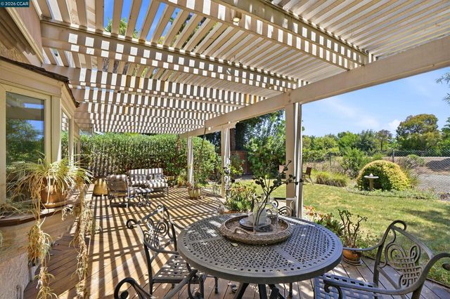 3140 Thistledown Ct, Pleasanton, CA 94588