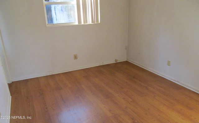 5020 BILKEN Drive E, Jacksonville, FL 32210