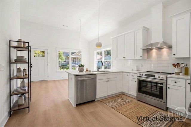 1205 SE 36th Street, Savannah, GA 31404