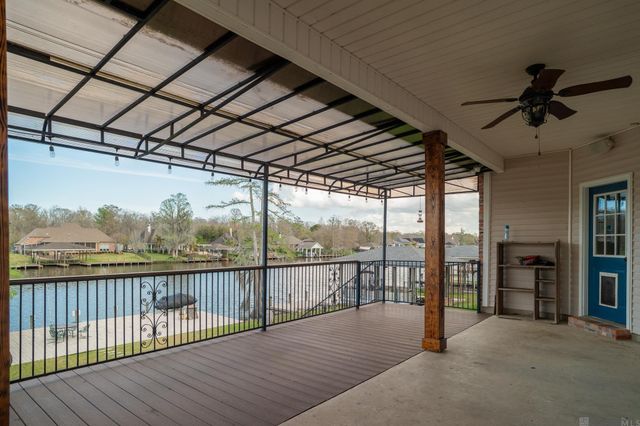 11940 River Highlands Drive, Maurepas, LA 70449