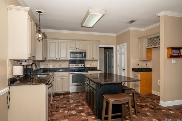 11940 River Highlands Drive, Maurepas, LA 70449