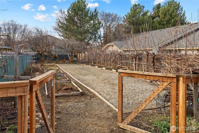 312 E Manitoba Avenue, Ellensburg, WA 98926