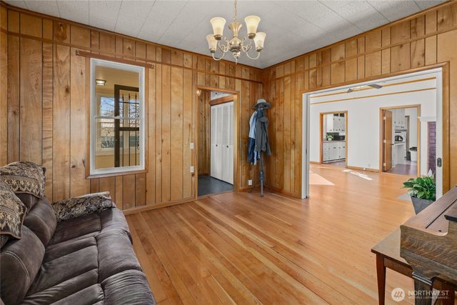 312 E Manitoba Avenue, Ellensburg, WA 98926