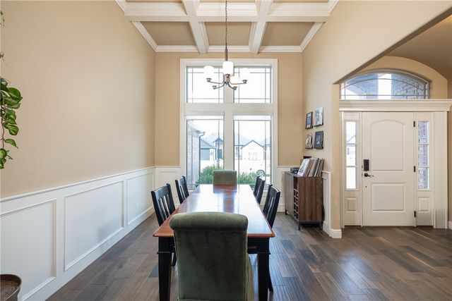 420 Lone Jack Drive, Fayetteville, AR 72704