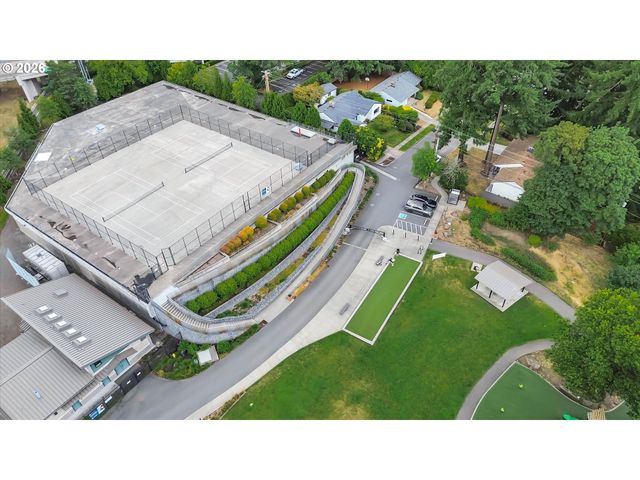9760 Sw INGLEWOOD Pl, Portland, OR 97225