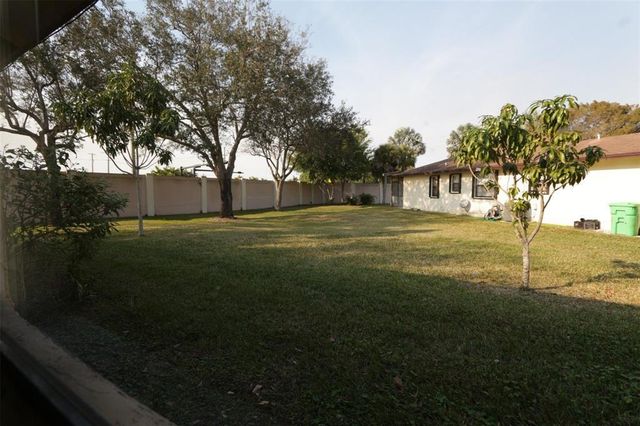 2987 NW 110th Avenue, Sunrise, FL 33322