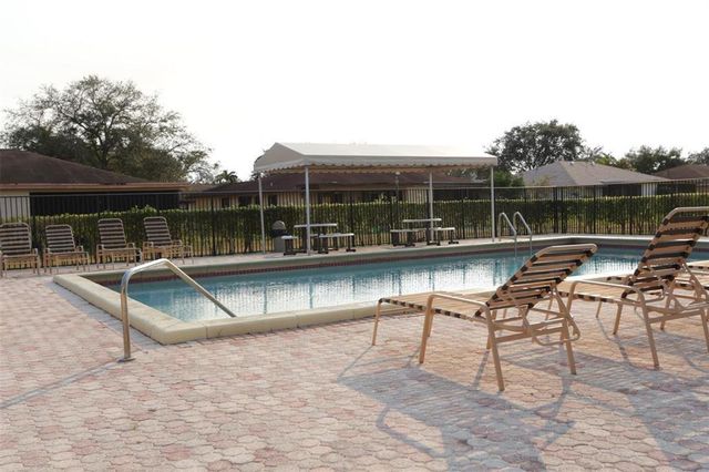2987 NW 110th Avenue, Sunrise, FL 33322