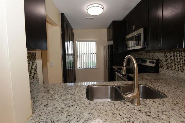 2987 NW 110th Avenue, Sunrise, FL 33322