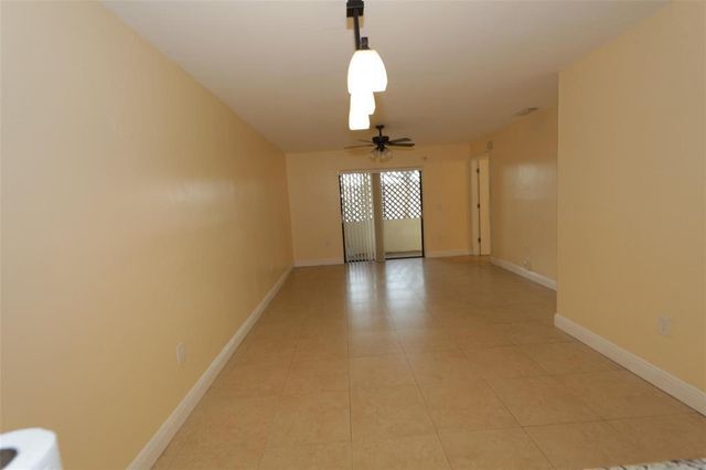 2987 NW 110th Avenue, Sunrise, FL 33322