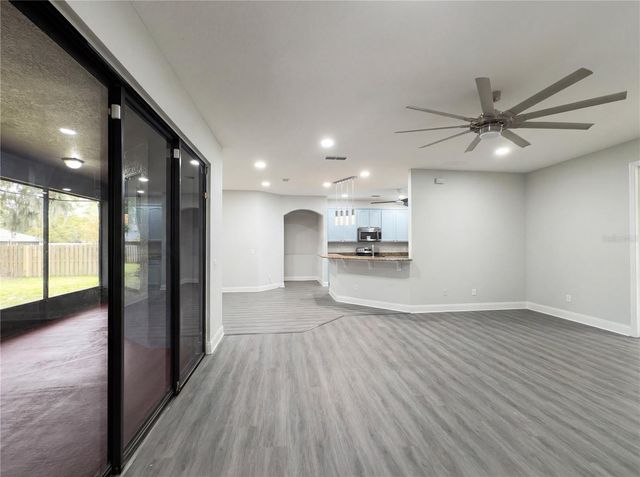 216 BLUE CRYSTAL DRIVE, Deland, FL 32720