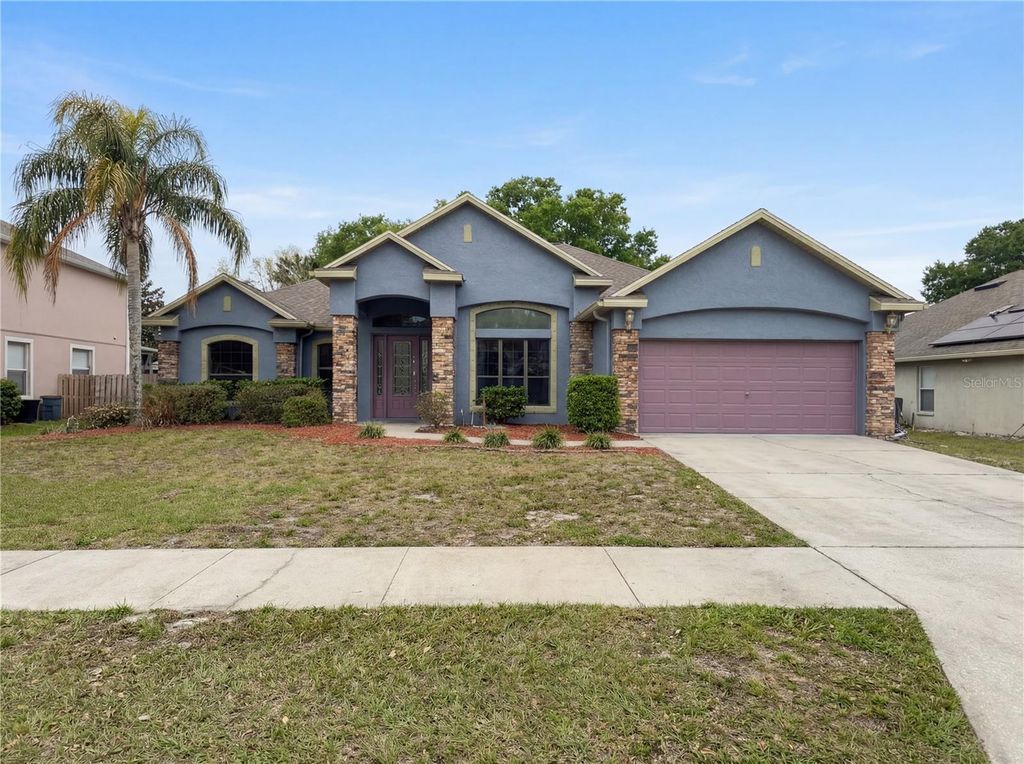 216 BLUE CRYSTAL DRIVE, Deland, FL 32720