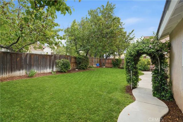 28228 Ridge View Drive, Canyon Country, CA 91387