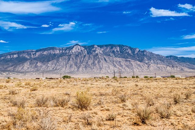 4289 Lomatas Loop NE U17, B31, L9, Rio Rancho, NM 87144