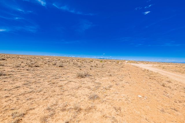 4289 Lomatas Loop NE U17, B31, L9, Rio Rancho, NM 87144