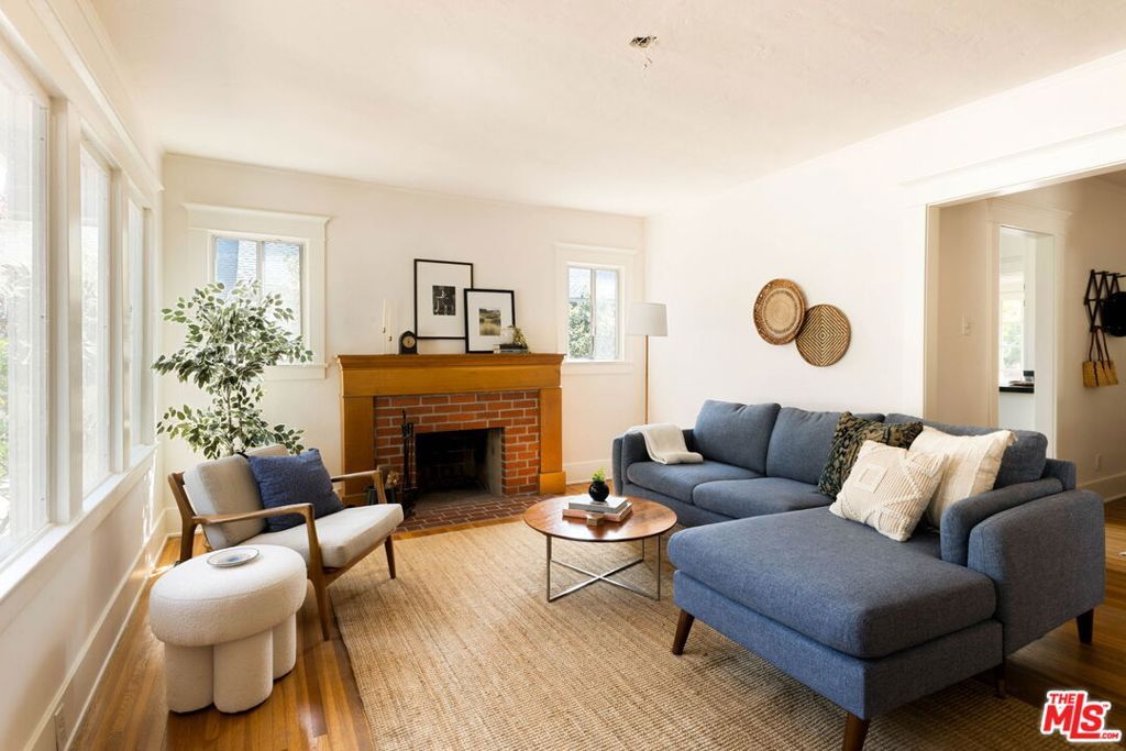 309 Stowe Terrace, Los Angeles, CA 90042 — photo 2
