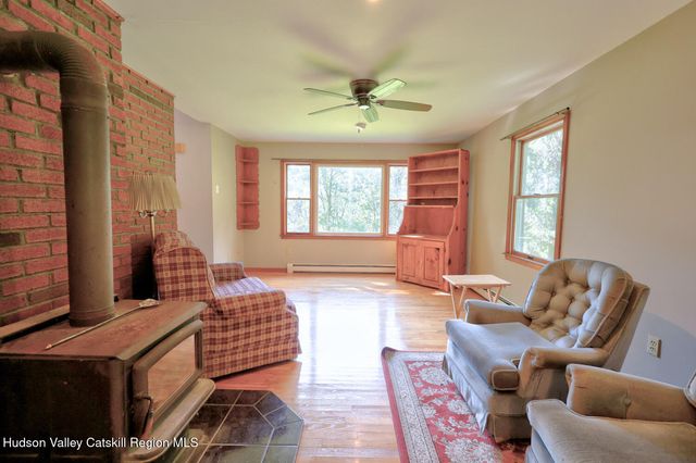 70 Horseneck Road, Freehold, NY 12431