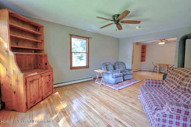 70 Horseneck Road, Freehold, NY 12431