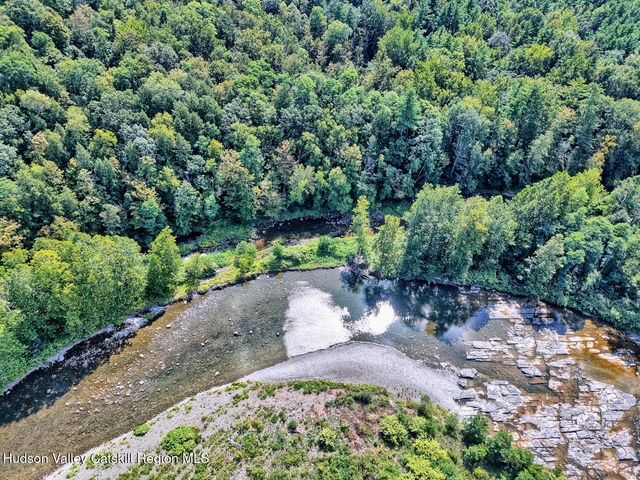 70 Horseneck Road, Freehold, NY 12431