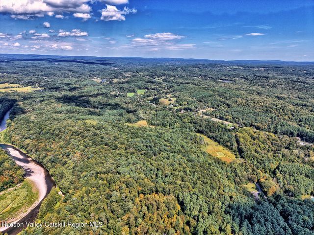 70 Horseneck Road, Freehold, NY 12431