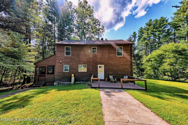 70 Horseneck Road, Freehold, NY 12431