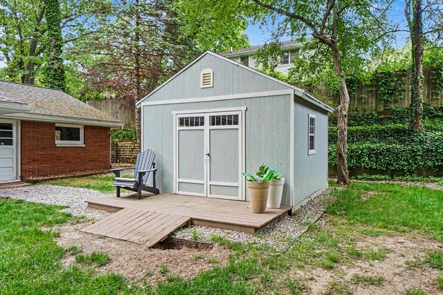 4342 Bronson Boulevard, Kalamazoo, MI 49008