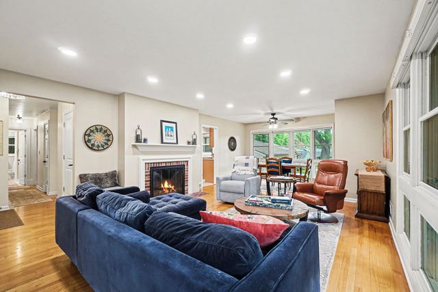 4342 Bronson Boulevard, Kalamazoo, MI 49008