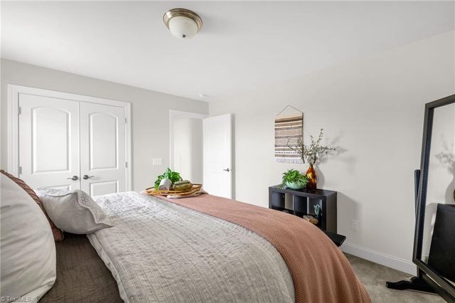 8012 Northwest Meadows Drive, Stokesdale, NC 27357