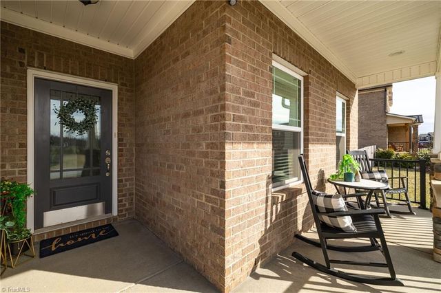 8012 Northwest Meadows Drive, Stokesdale, NC 27357