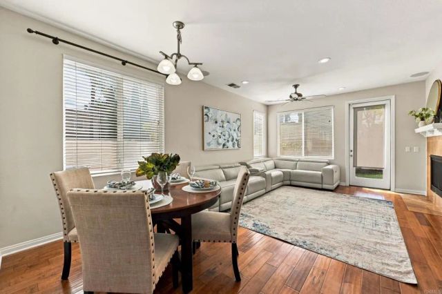 7427 Healis Place, San Diego, CA 92129