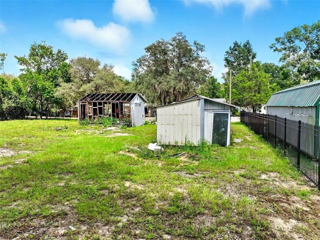 16130 SE 252ND TERRACE, Umatilla, FL 32784