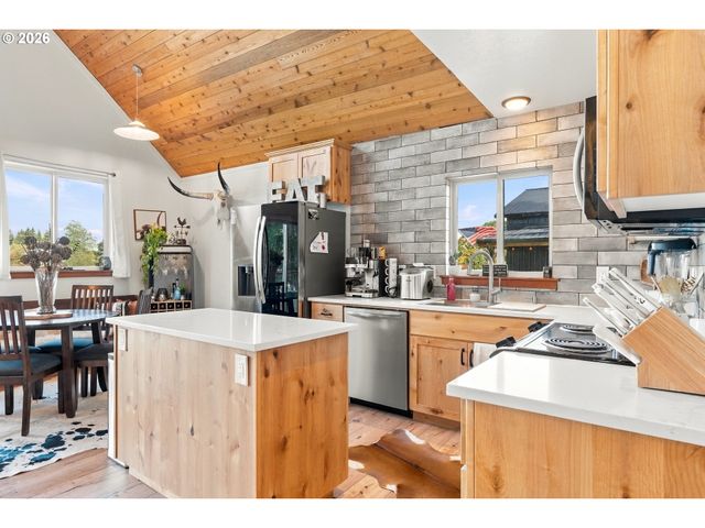 9720 Se 362ND Ave, Boring, OR 97009