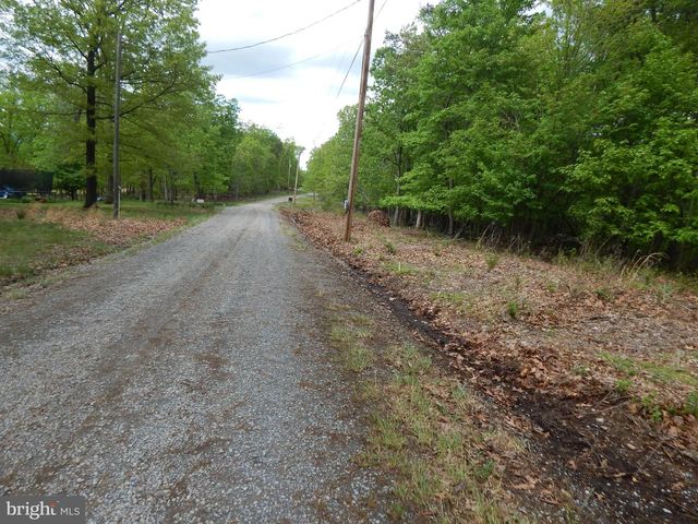 PLUM TREE LANE, Berkeley Springs, WV 25411