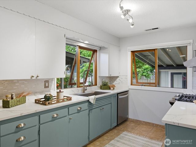 301 W Plum Street, Centralia, WA 98531