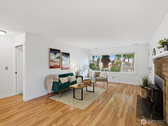 301 W Plum Street, Centralia, WA 98531