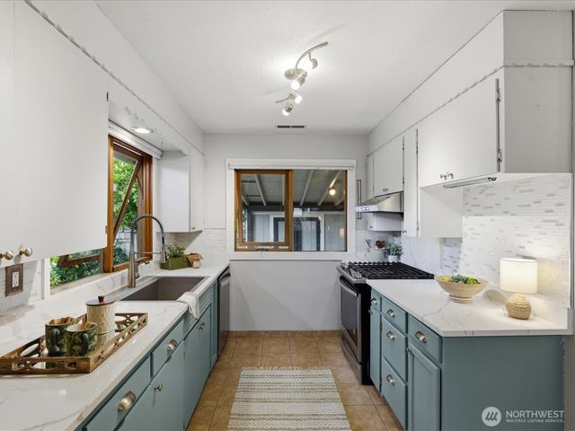301 W Plum Street, Centralia, WA 98531