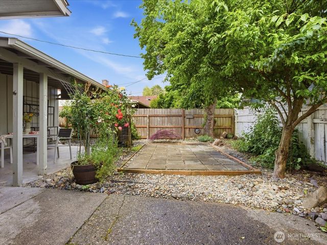 301 W Plum Street, Centralia, WA 98531