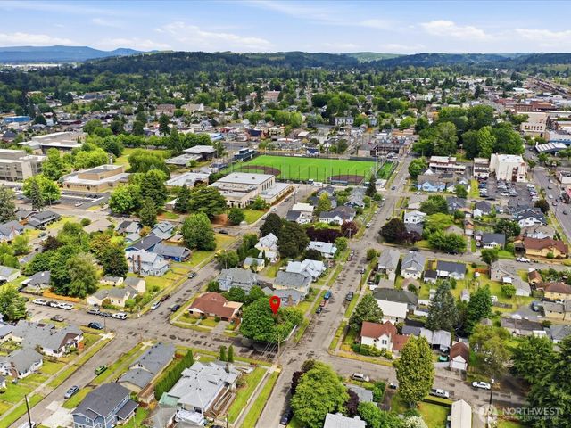 301 W Plum Street, Centralia, WA 98531