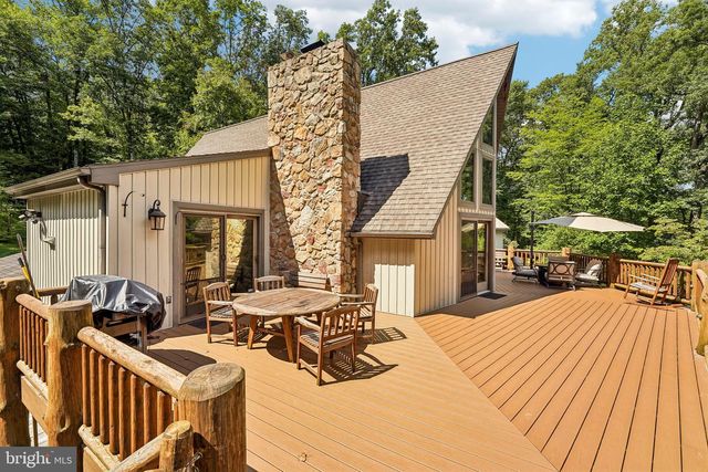 2135 SAINT PETERS RD, Pottstown, PA 19465