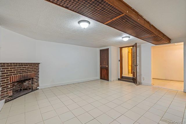 67-52 Ingram Street, Forest Hills, NY 11375