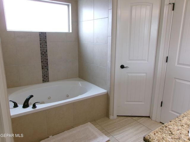 824 CATERICK Street, El Paso, TX 79928