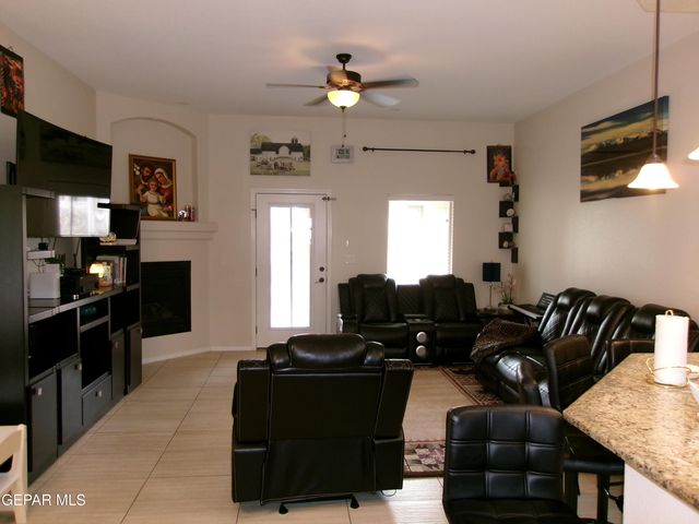 824 CATERICK Street, El Paso, TX 79928