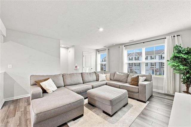 34 Cecelia WAY, Suffolk, VA 23434