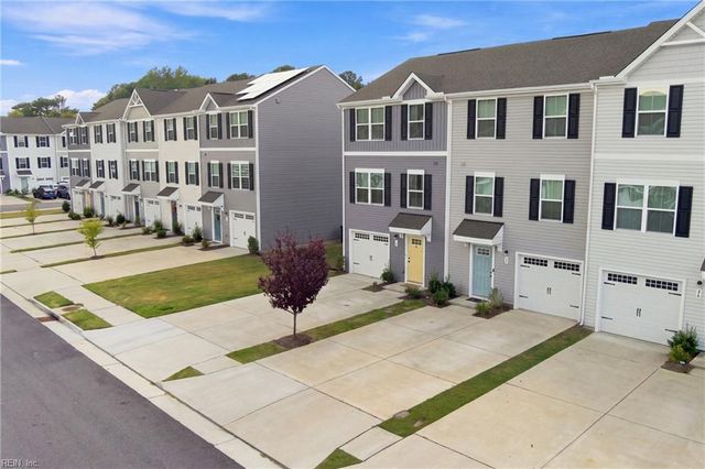 34 Cecelia WAY, Suffolk, VA 23434