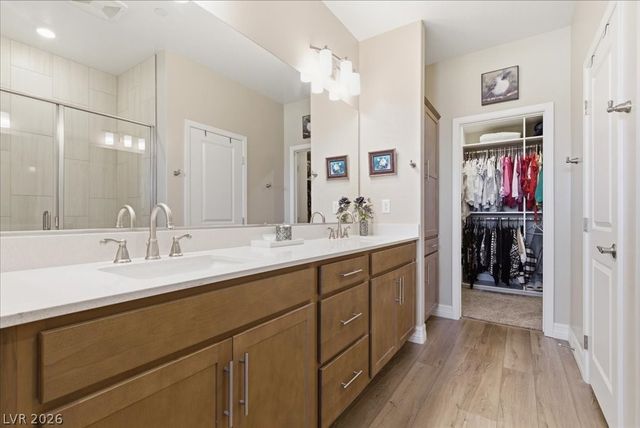10026 Sangria Sunrise Avenue, Las Vegas, NV 89143