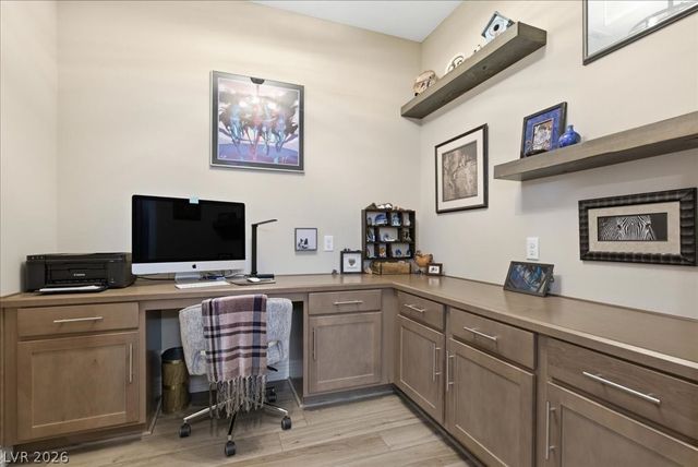 10026 Sangria Sunrise Avenue, Las Vegas, NV 89143